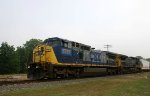 CSX 7797 & 7386 lead train Q493 southbound